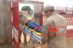 ARIQUEMES: Mulher fica ferida após atropelar cachorro na Av. Canaã