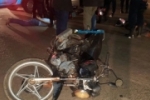 PORTO VELHO: Dupla de moto foge da PM, causa acidente e é presa com armas na Avenida Jorge Teixeira