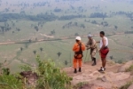 Jovem morre após cair de penhasco de 100 metros na Serra dos Parecis