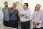 Adelino Follador participa da entrega de 12 máquinas de hemodiálise