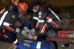 ARIQUEMES: Motociclista sofre fraturas após colidir em meio–fio na Av. Canaã
