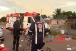ARIQUEMES: Vendedor de queijo bate moto na traseira de carro parado