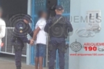 ARIQUEMES: Elemento é detido por populares após furtar moto de pedreiro no Jorge Teixeira