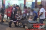 ARIQUEMES: Mulher e criança ficam feridas após colidir moto em porta de carro na Av. Guaporé