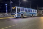LINHA 120: Bandidos assaltam motorista e passageiros de ônibus em Porto Velho